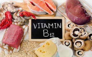 B12 có tác dụng gì? Những điều bạn cần biết về vitamin quan trọng cho sức khỏe
