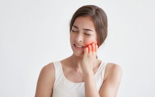 Cách chữa đau răng nhanh nhất bằng 5 phương pháp tự nhiên