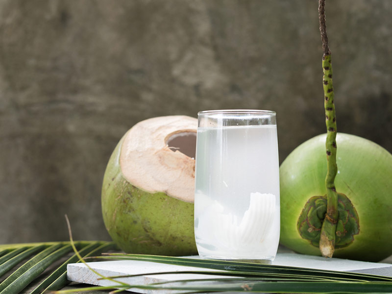 Công dụng của nước dừa: Thức uống thần kỳ cho sức khỏe và sắc đẹp