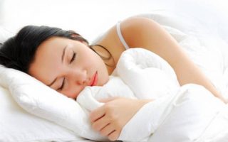 Ngủ sớm có hết thâm mắt không? Bật mí 5 nguyên nhân và 7 cách trị hiệu quả