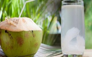 Uống nước dừa mỗi ngày có tốt không? Những tác dụng bất ngờ và cảnh báo quan trọng
