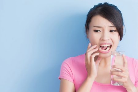 Bí quyết giảm ê buốt răng chỉ với 5 phút mỗi ngày